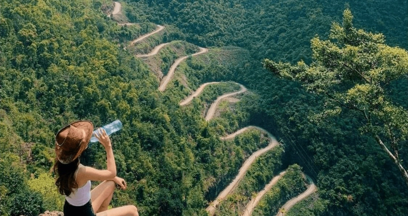 Chợ nổi Cái Răng nhộn nhịp vào buổi sáng