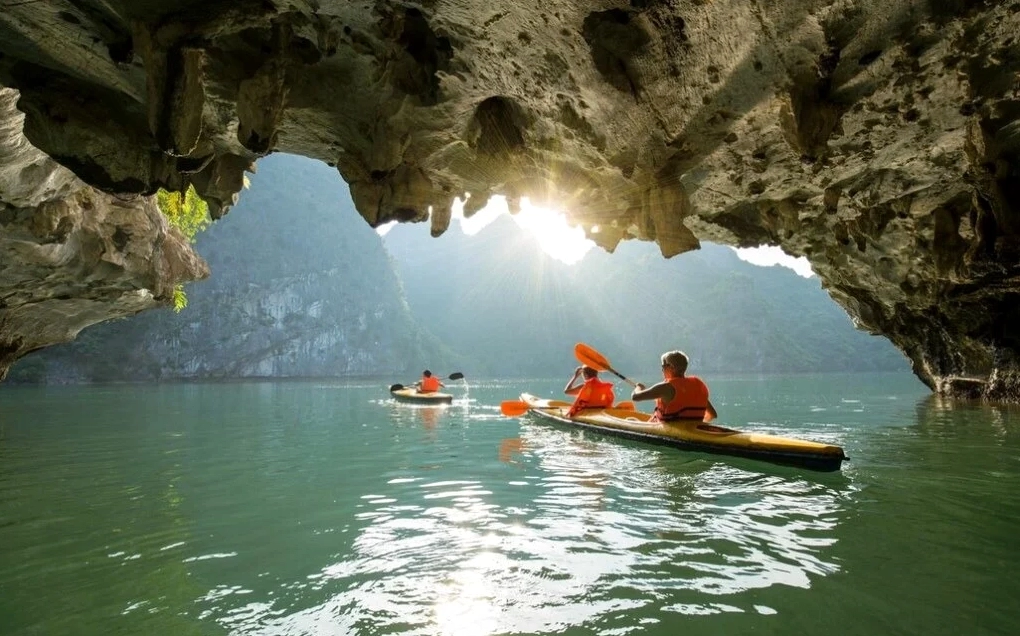 du lịch việt nam tại hạ long