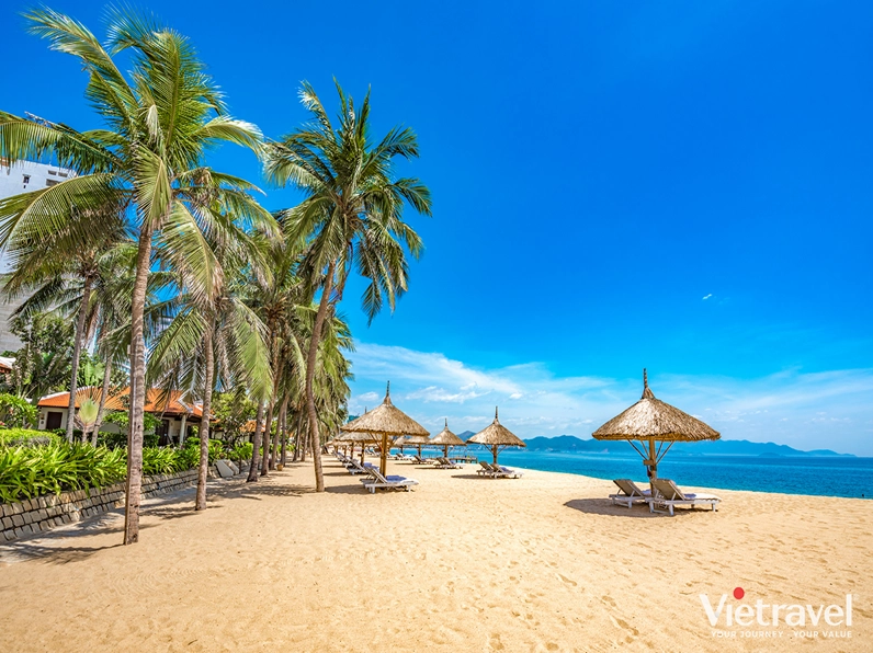 Khu vui chơi VinWonders Nha Trang sôi động