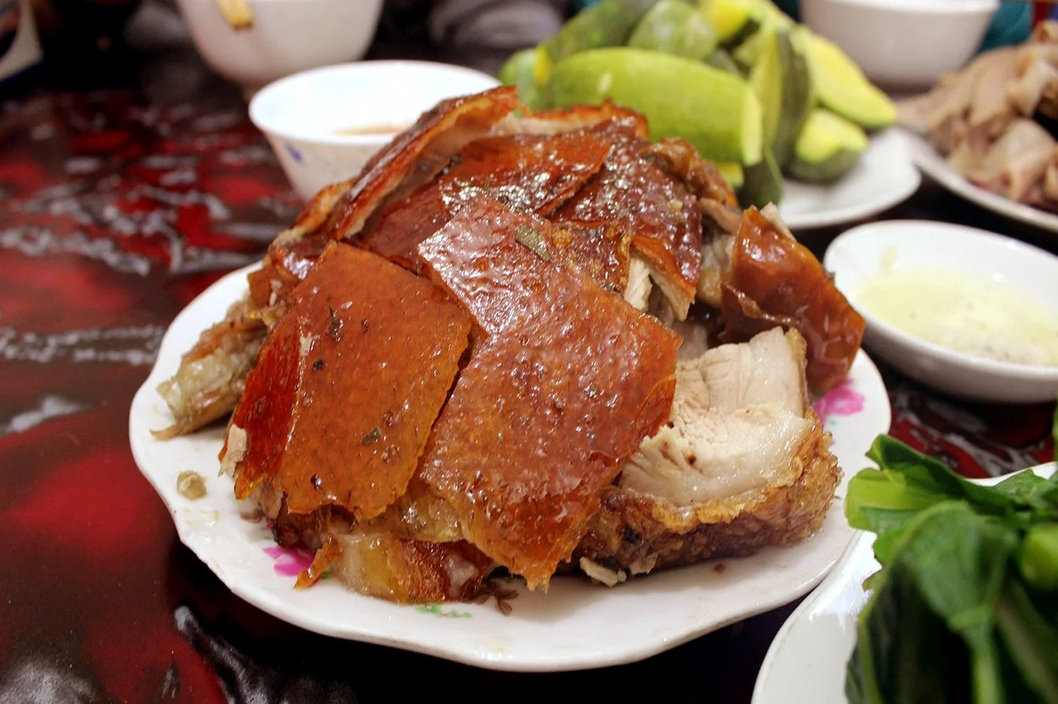 Thịt lợn cắp nách, một món ăn đặc sản Sapa