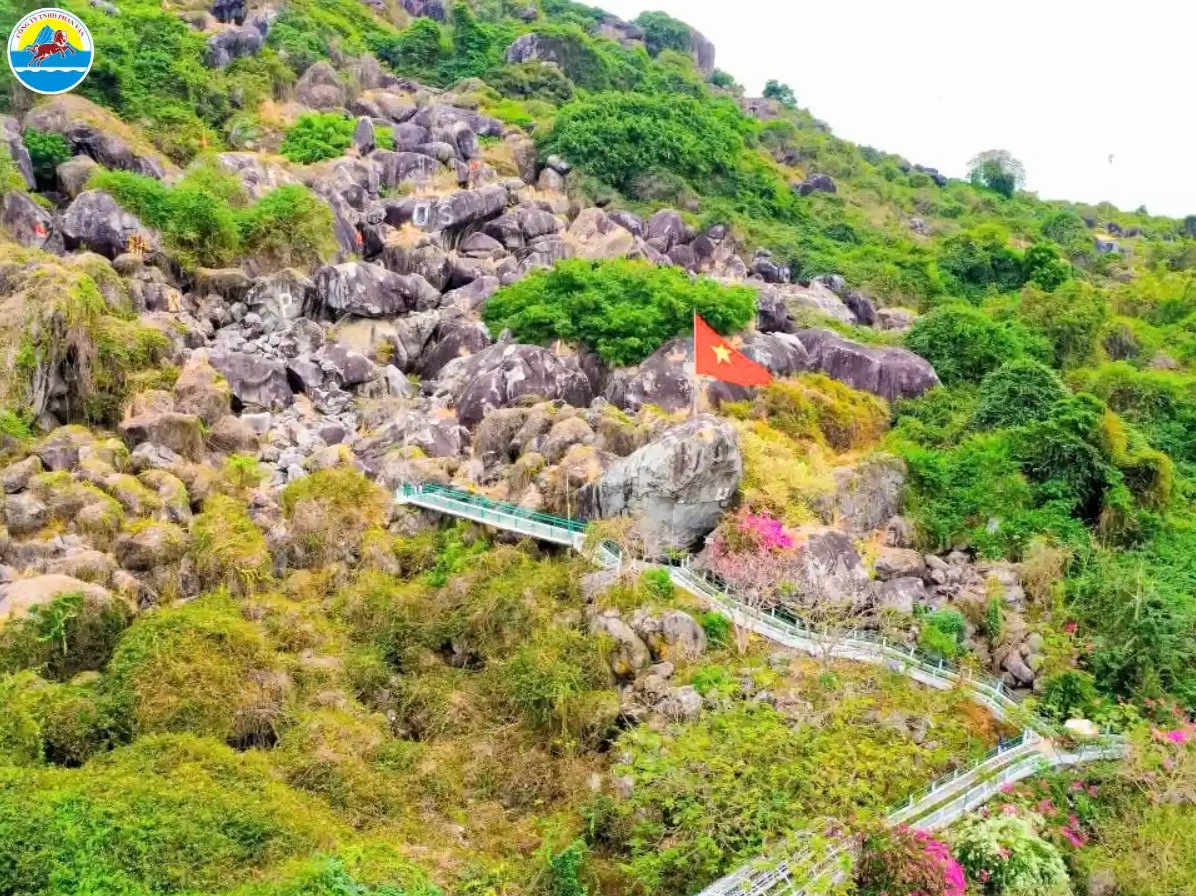 An Giang du lịch: Khung cảnh sông nước