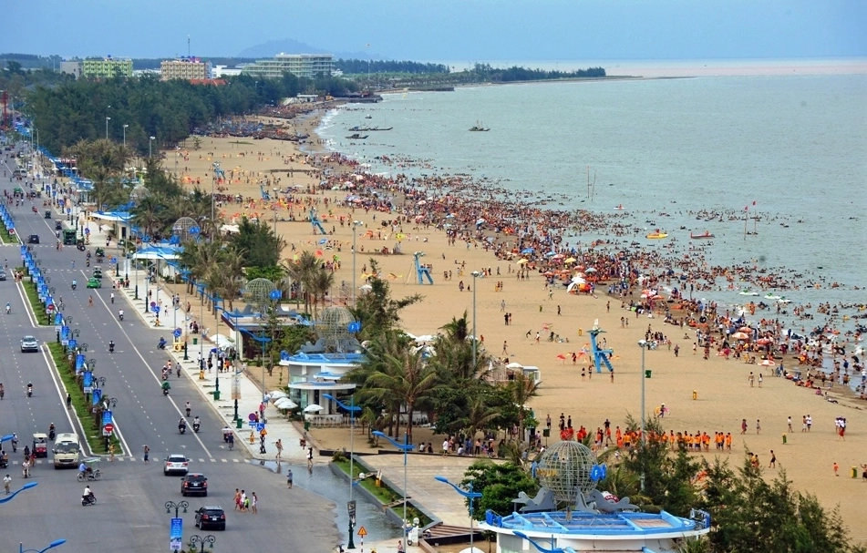 Bãi biển Sầm Sơn Thanh Hóa thơ mộng