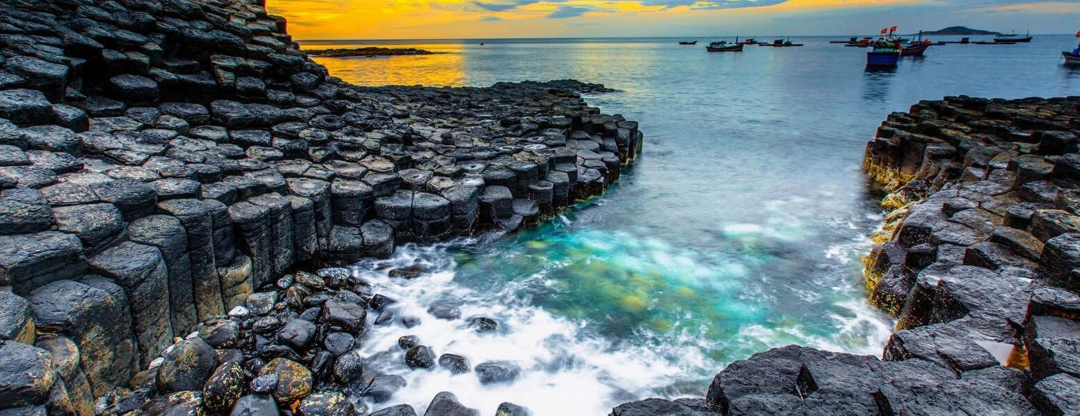 Cảnh đẹp Phú Yên nhìn từ trên cao.