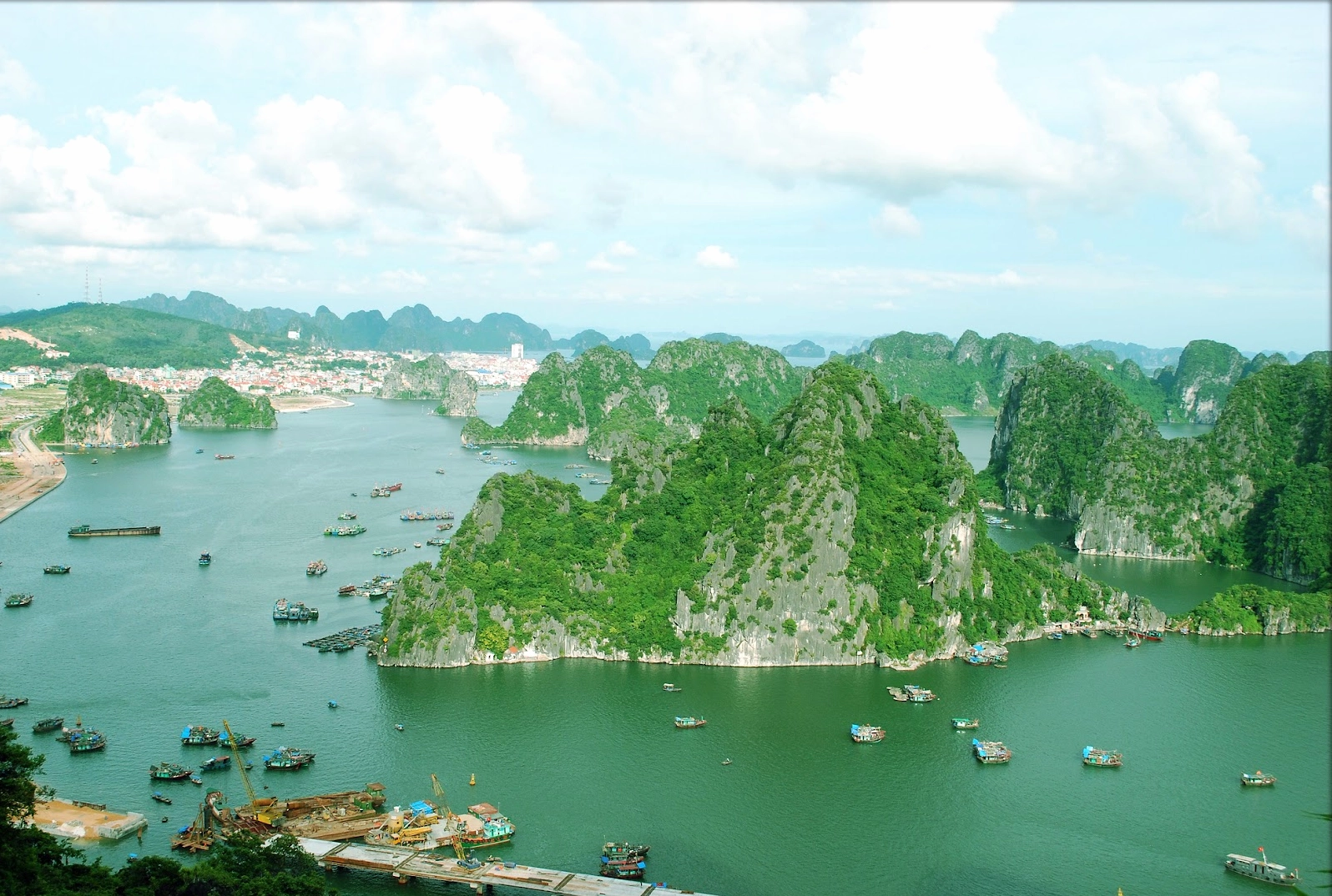 Cảnh đẹp thiên nhiên Việt Nam hùng vĩ