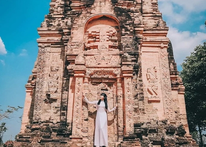 Cảnh quan thiên nhiên và tâm linh tại Tây Ninh
