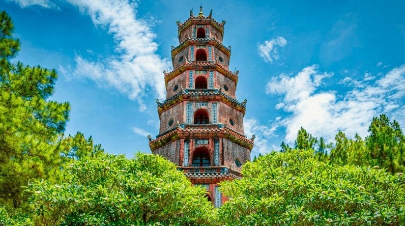 Chùa Thiên Mụ - một số cảnh đẹp ở Huế