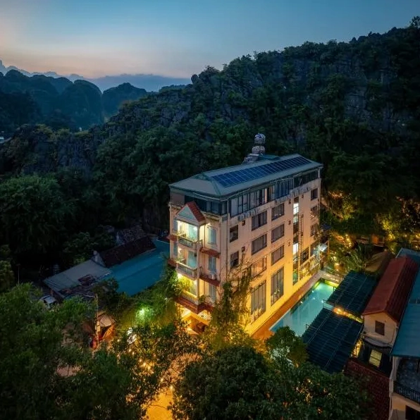 Emerald Retreat Tam Coc - khách sạn ở Ninh Bình