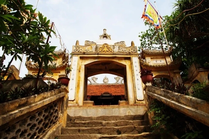 Hoạt động vui chơi trên biển Sầm Sơn