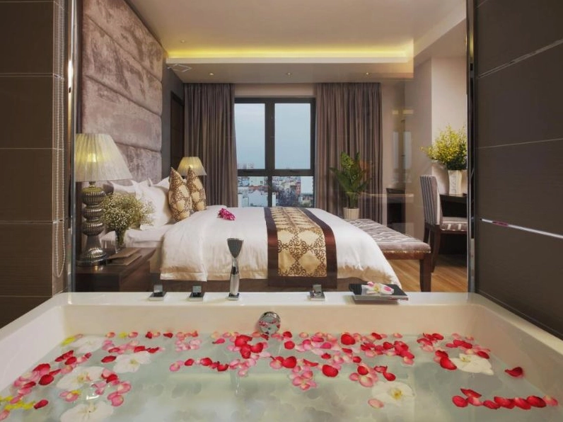 Khách sạn Athena, Quận 10