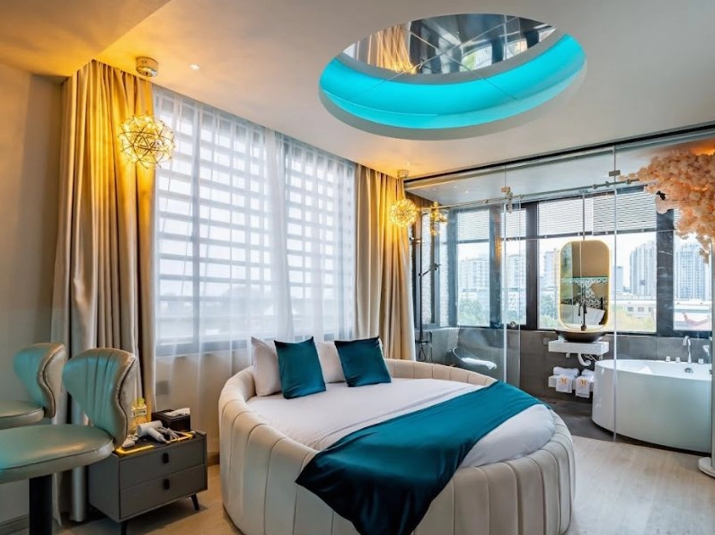 Khách sạn Midas, Quận 10