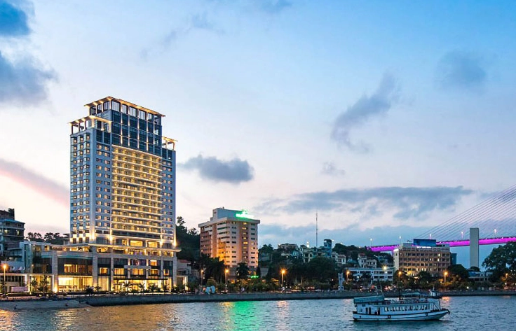 Khách sạn Wyndham Legend Ha Long sang trọng