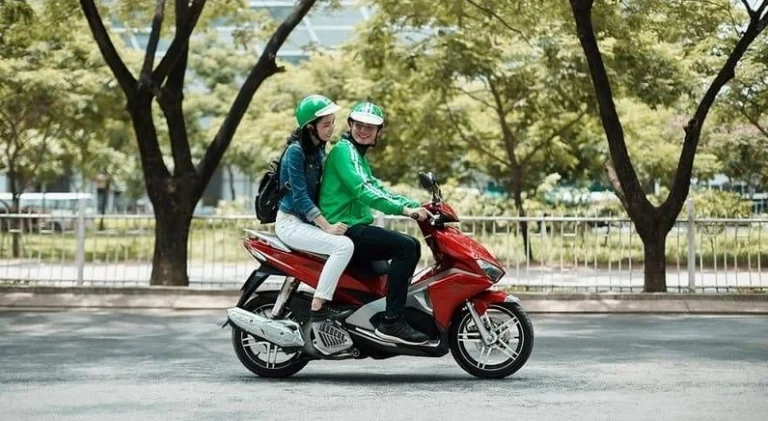 Khám phá Huế 2026: Top Địa Điểm Du Lịch Không Thể Bỏ Lỡ