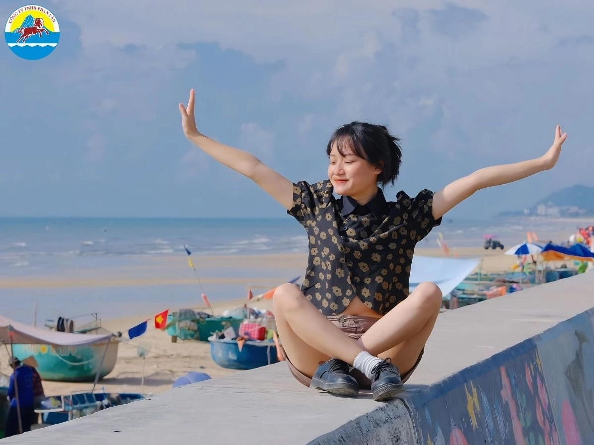 Làng chài Phước Hải vào buổi sớm mai
