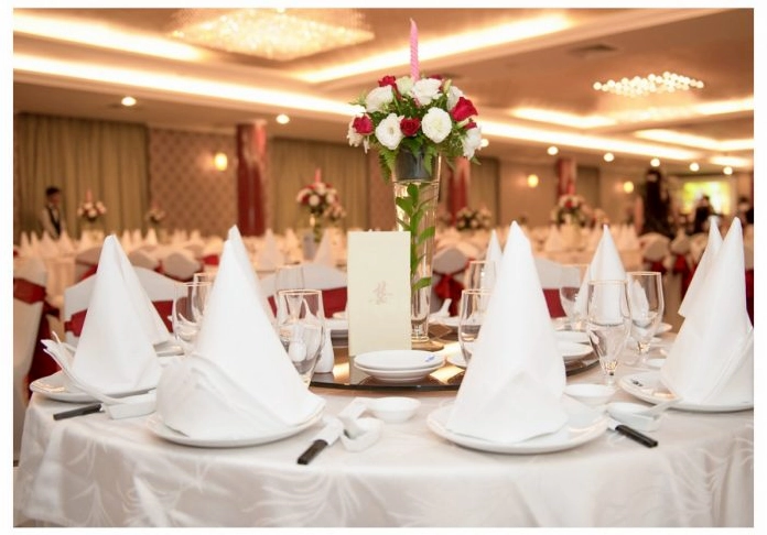 Mặt tiền khách sạn Rex Saigon