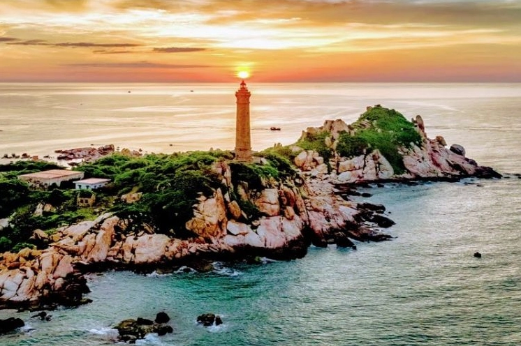 Mũi Kê Gà và Hải Đăng Kê Gà