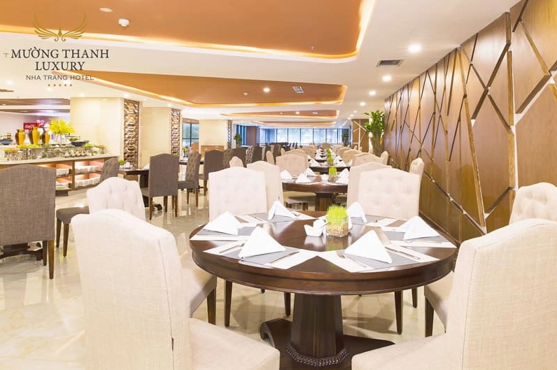 Nhà hàng Hòn Tre phục vụ hải sản tươi ngon