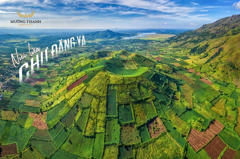 Núi lửa Chư Đăng Ya hùng vĩ nhìn từ trên cao