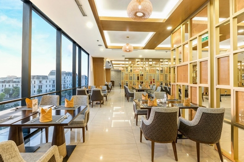 Phối cảnh một khách sạn sang trọng nhìn ra biển