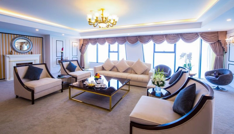 Phòng Presidential Suite tại Khách sạn Mường Thanh Đà Nẵng