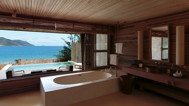 Phòng tắm sang trọng tại Six Senses Côn Đảo Resort