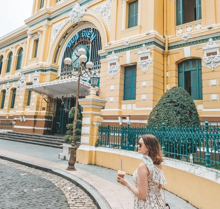 Quận 1 Có Gì Chơi: Khám Phá Thiên Đường Vui Chơi Sôi Động