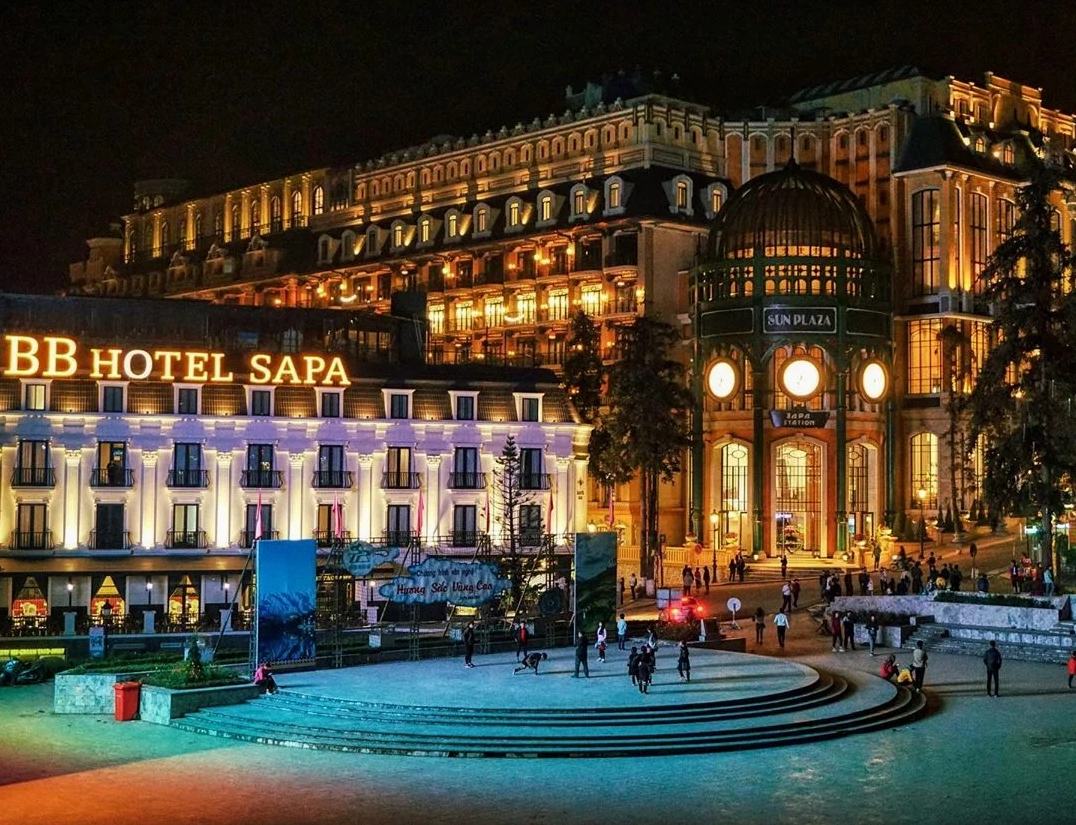 Quảng trường Sapa nhộn nhịp