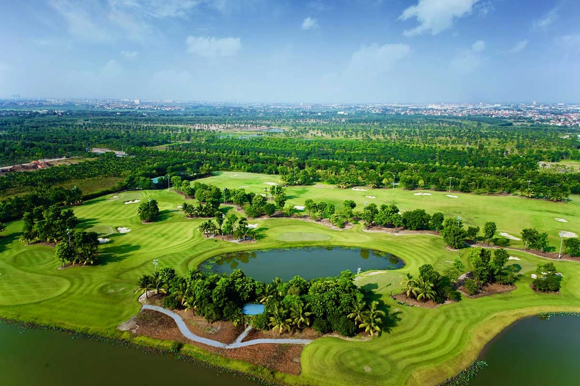 Sân golf Sông Bé - điểm đến cho người yêu thể thao khi Bình Dương có gì chơi.