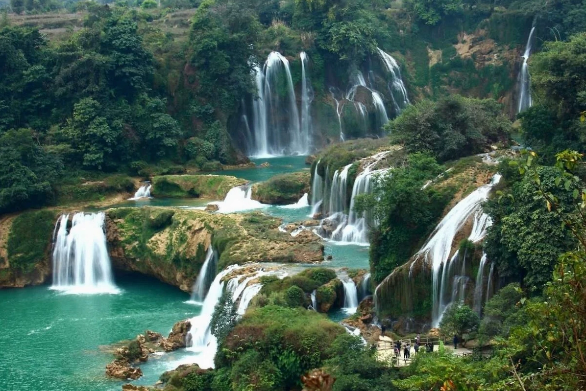 Thác Bạc Sapa hùng vĩ