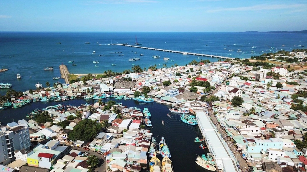 Toàn cảnh thành phố Dương Đông hiện đại khang trang