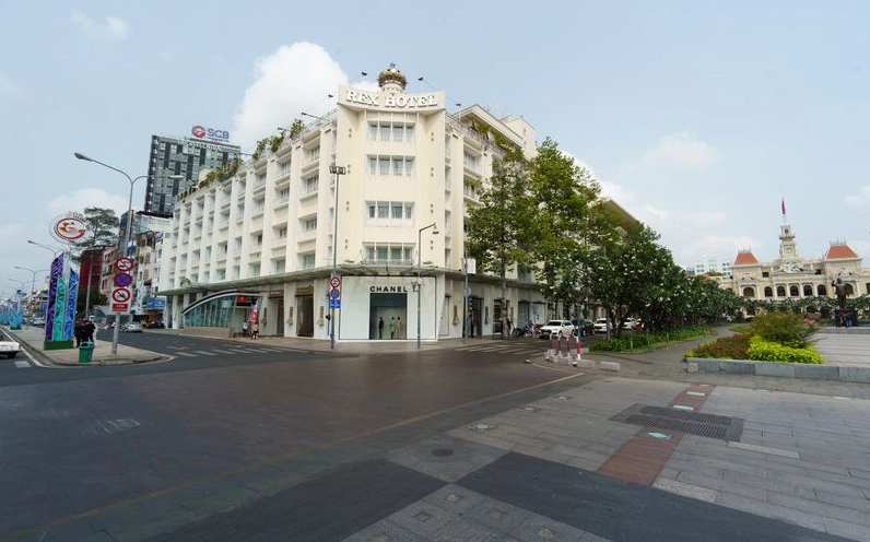 Tổng quan về khách sạn Rex Saigon