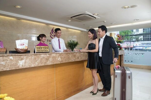 TTC Hotel Deluxe Airport - Khách sạn 3 sao gần sân bay Tân Sơn Nhất