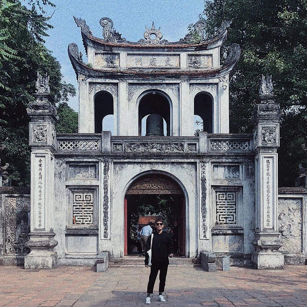 Văn Miếu Quốc Tử Giám - địa điểm nổi tiếng ở Hà Nội