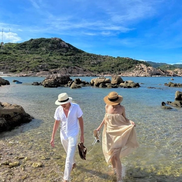 Vẻ đẹp hoang sơ và yên bình của đảo Bình Ba, Nha Trang.